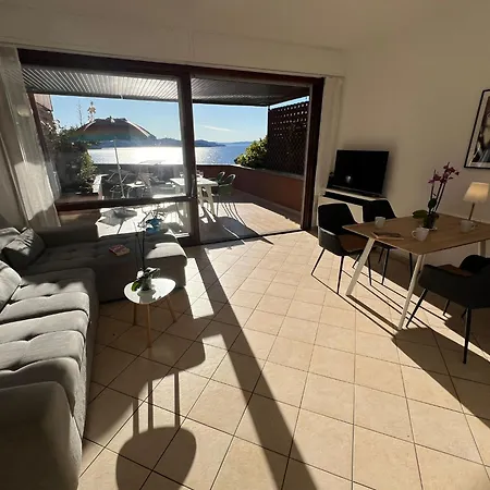 アパート Bella Rosa ギッファ