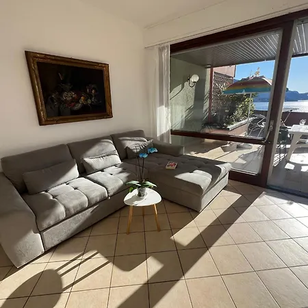 Bella Rosa ギッファ