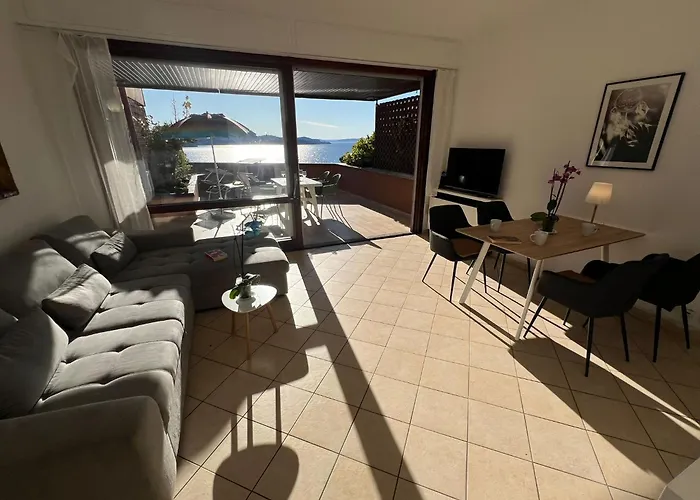 Apartment Bella Rosa Ghiffa